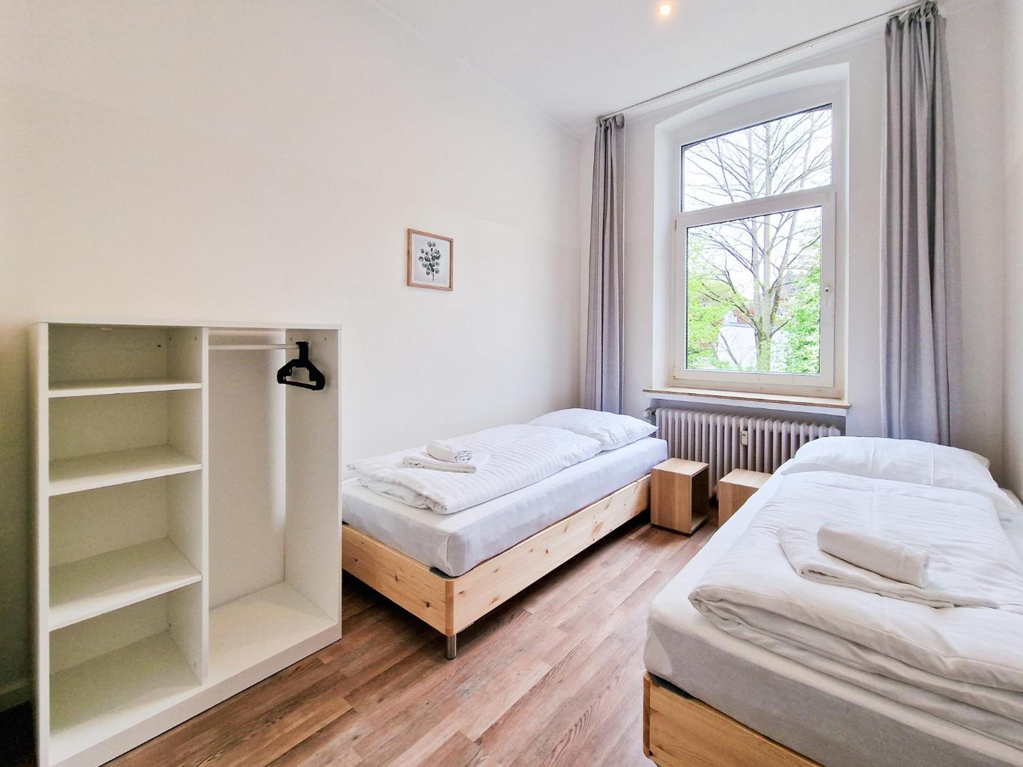 Raj Living - 1 Or 3 Room Apartments - 20 Min Messe Dus And Old Town Dus Дюселдорф Екстериор снимка